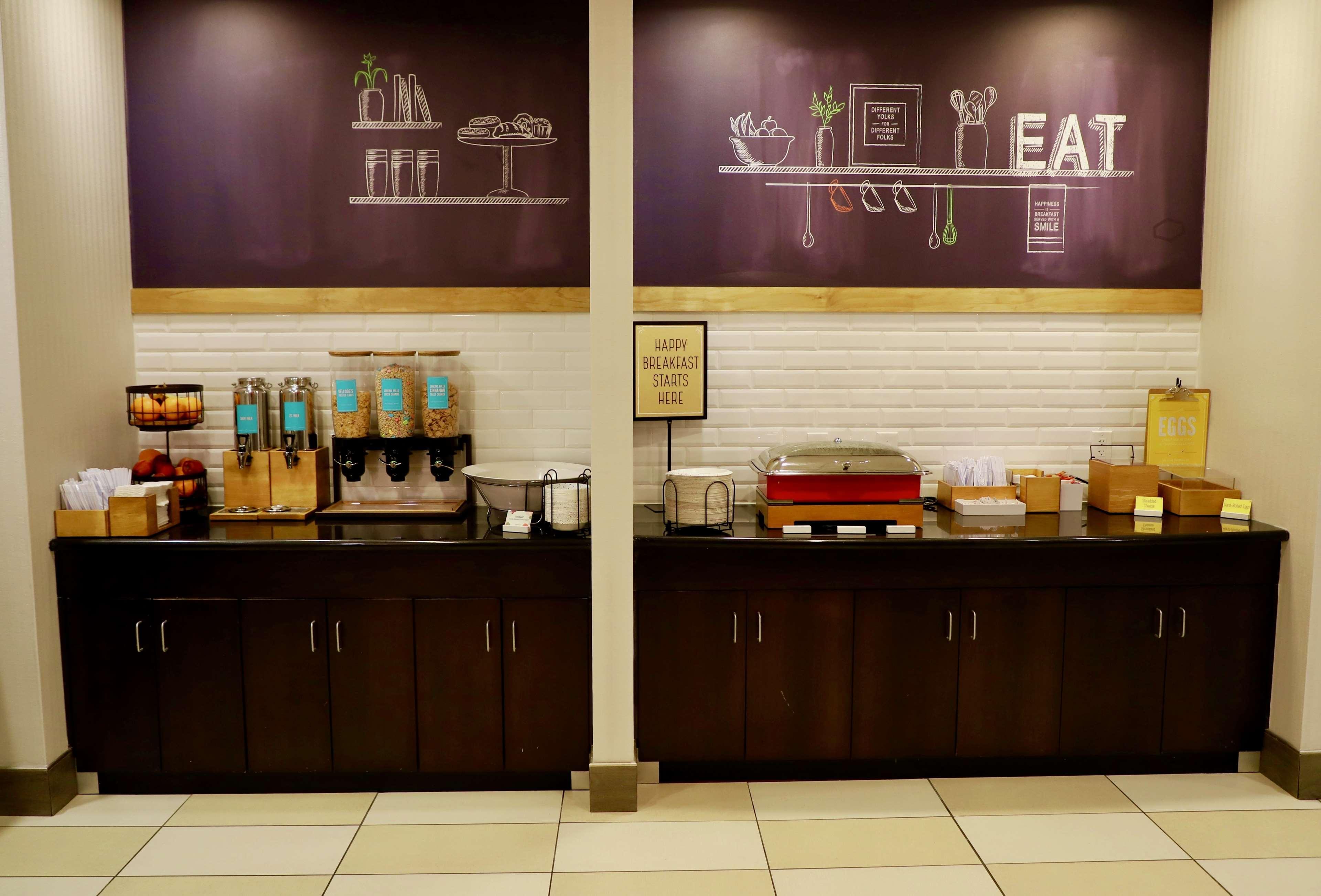 Hampton Inn Doylestown Warrington Екстер'єр фото