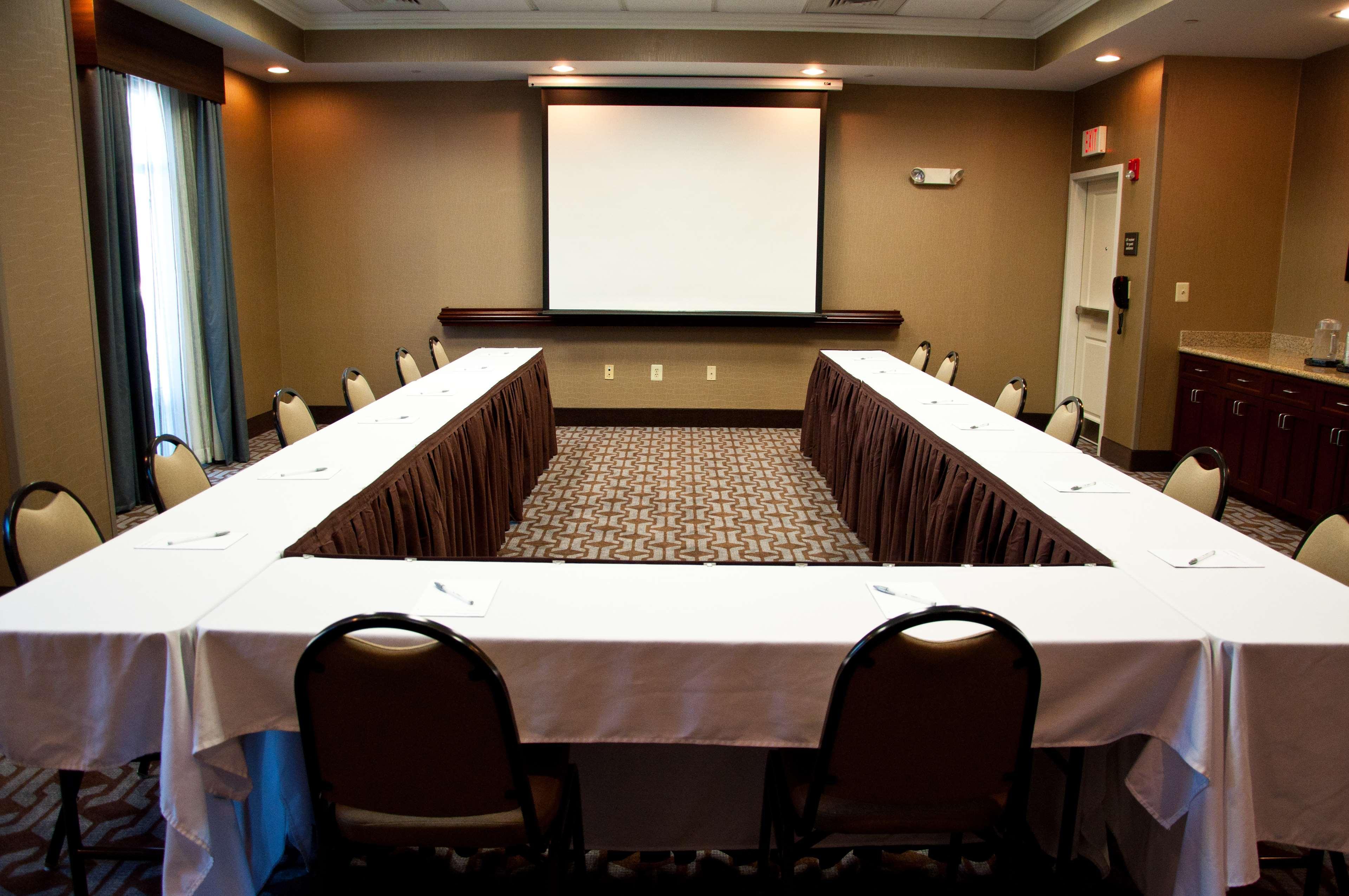 Hampton Inn Doylestown Warrington Екстер'єр фото