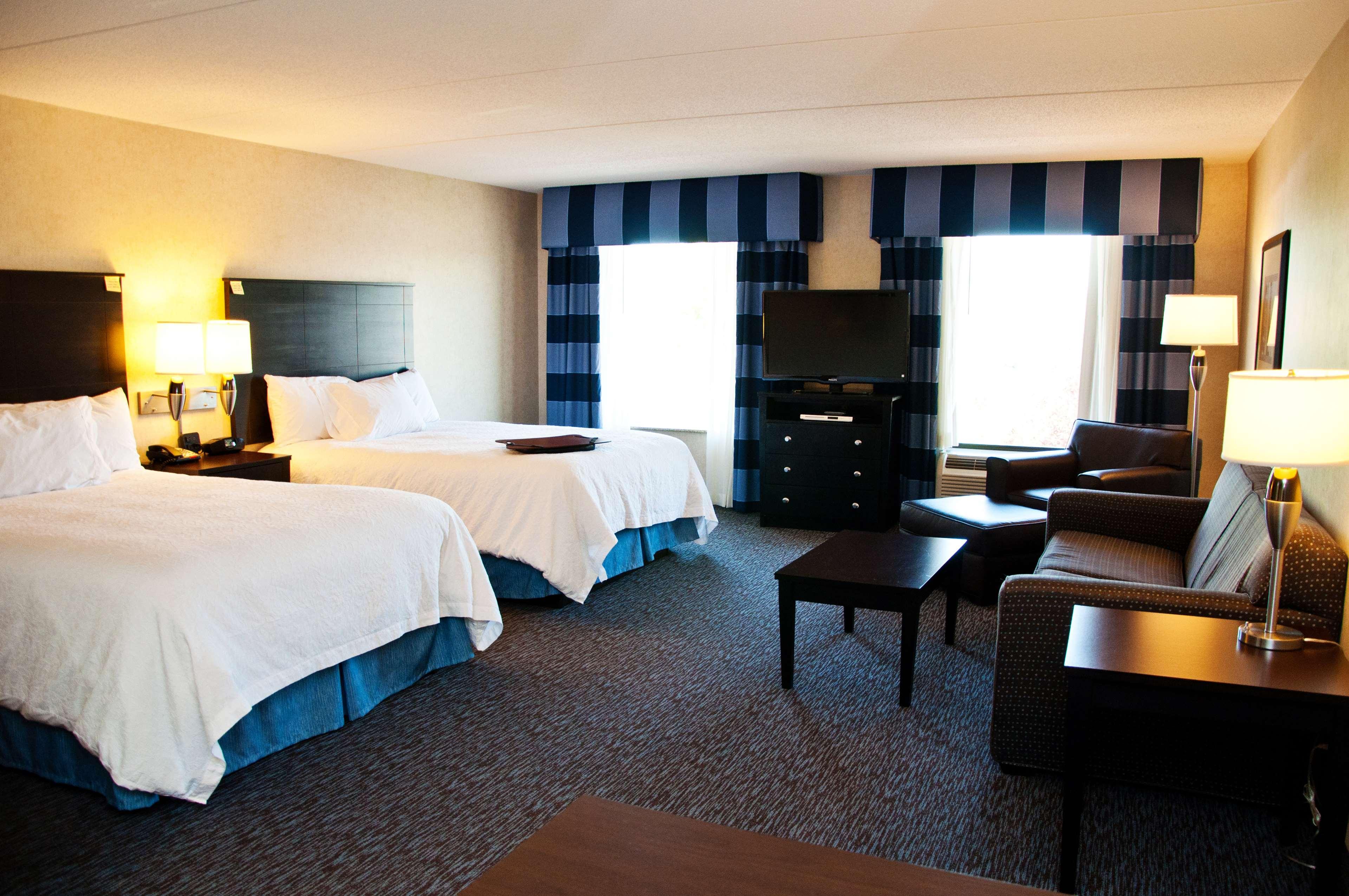 Hampton Inn Doylestown Warrington Екстер'єр фото