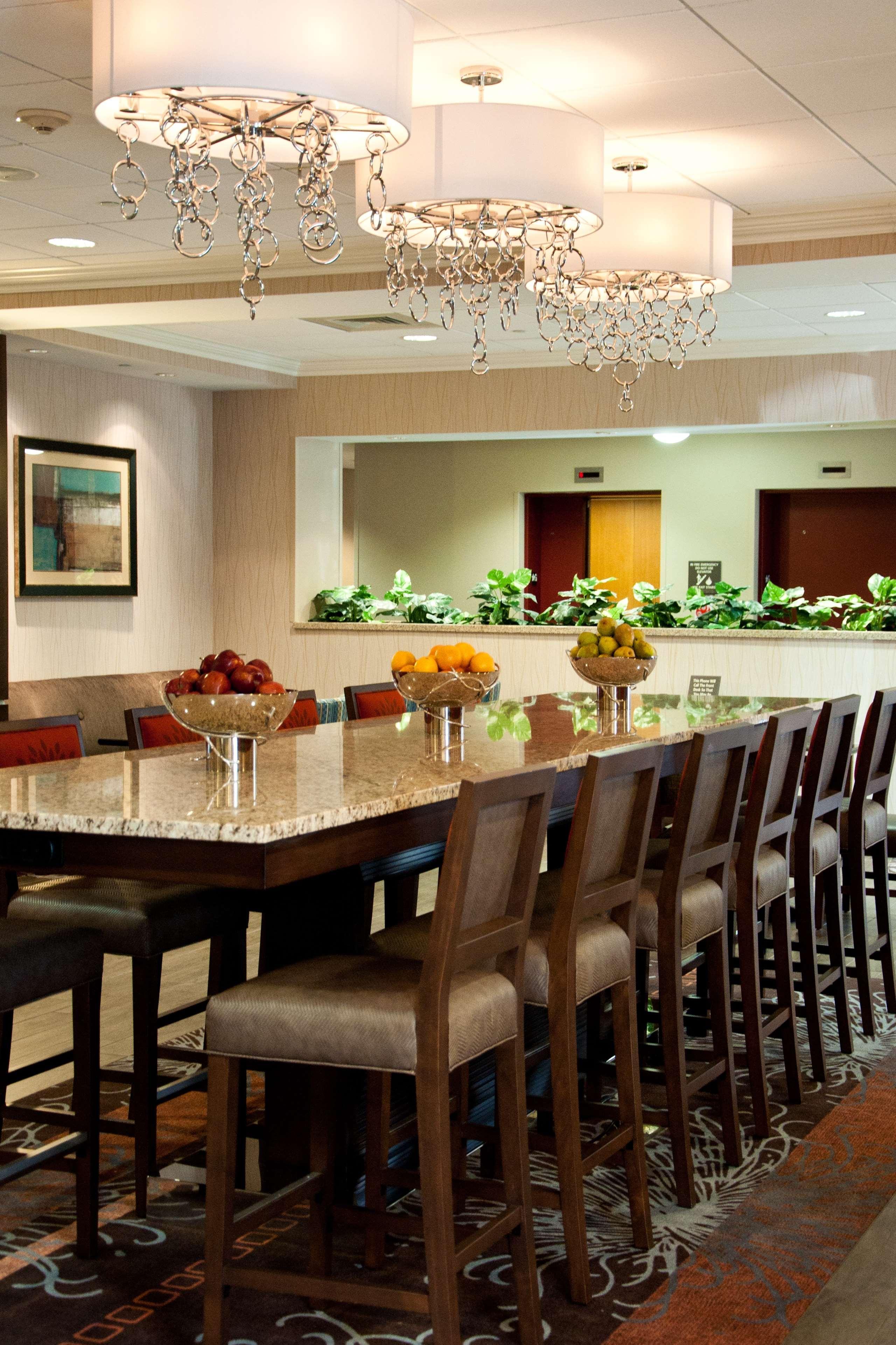 Hampton Inn Doylestown Warrington Екстер'єр фото
