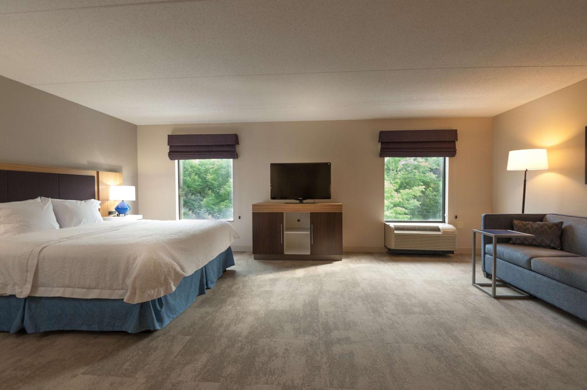 Hampton Inn Doylestown Warrington Екстер'єр фото