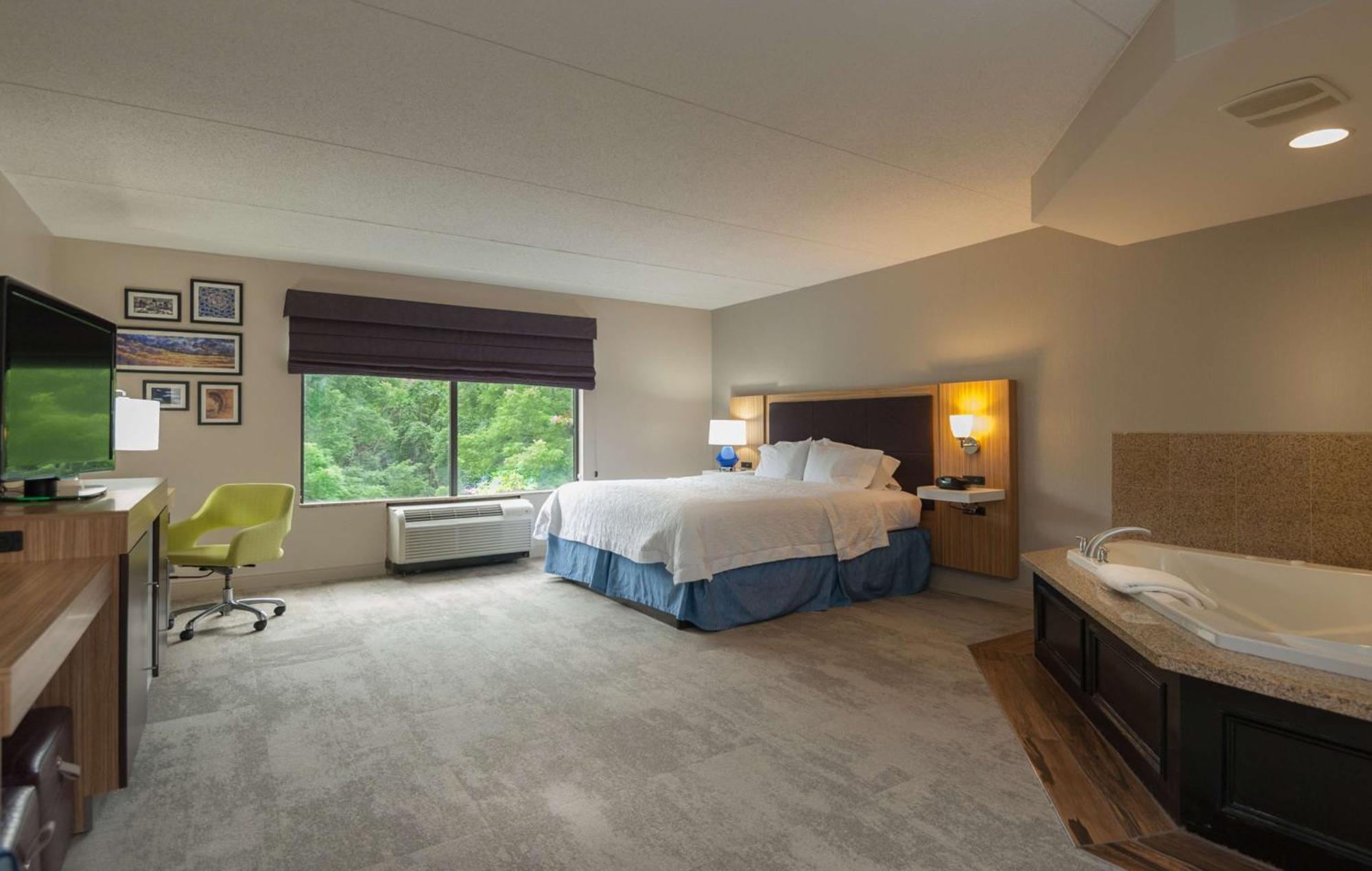 Hampton Inn Doylestown Warrington Екстер'єр фото
