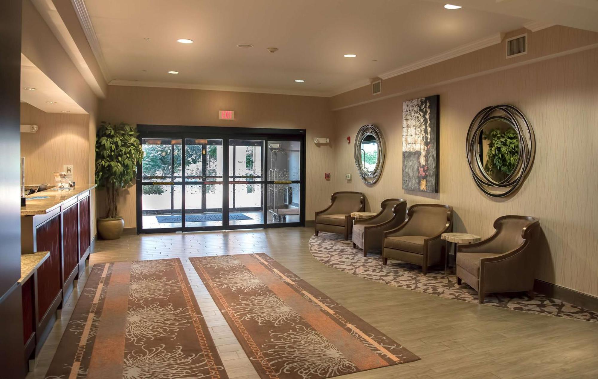 Hampton Inn Doylestown Warrington Екстер'єр фото
