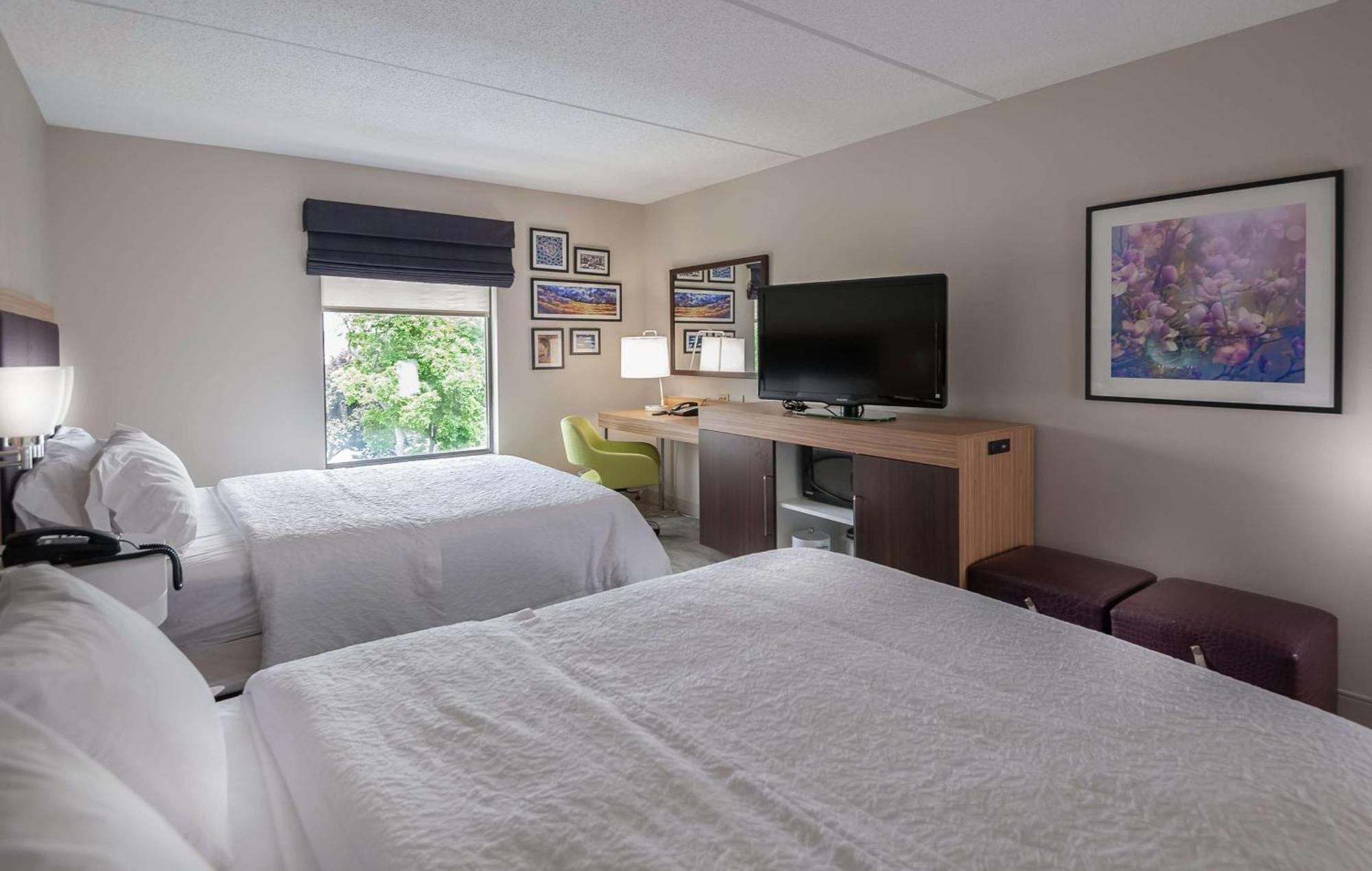 Hampton Inn Doylestown Warrington Екстер'єр фото