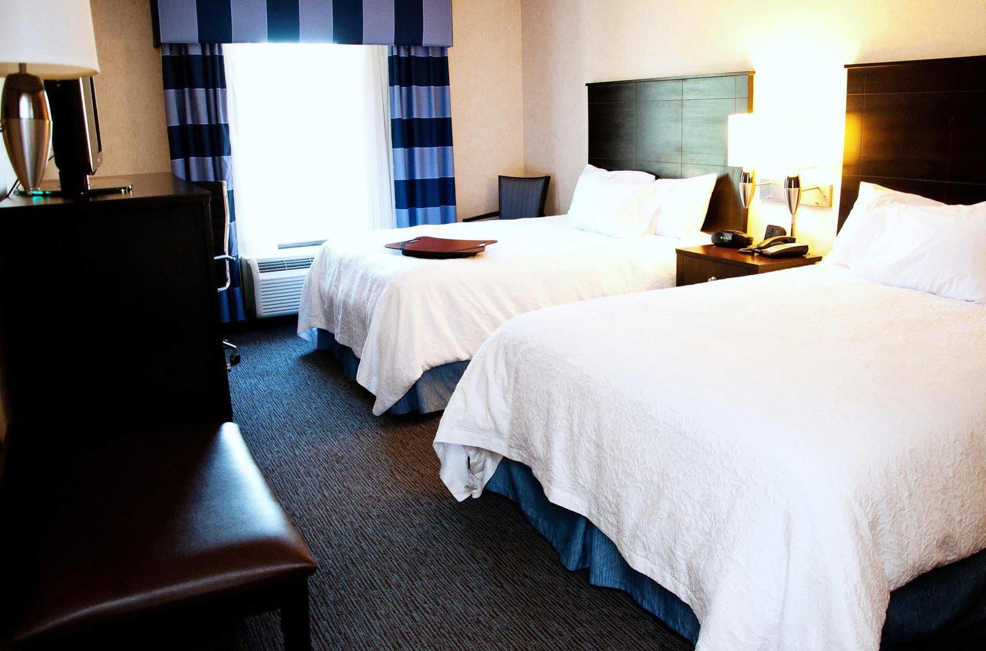 Hampton Inn Doylestown Warrington Екстер'єр фото