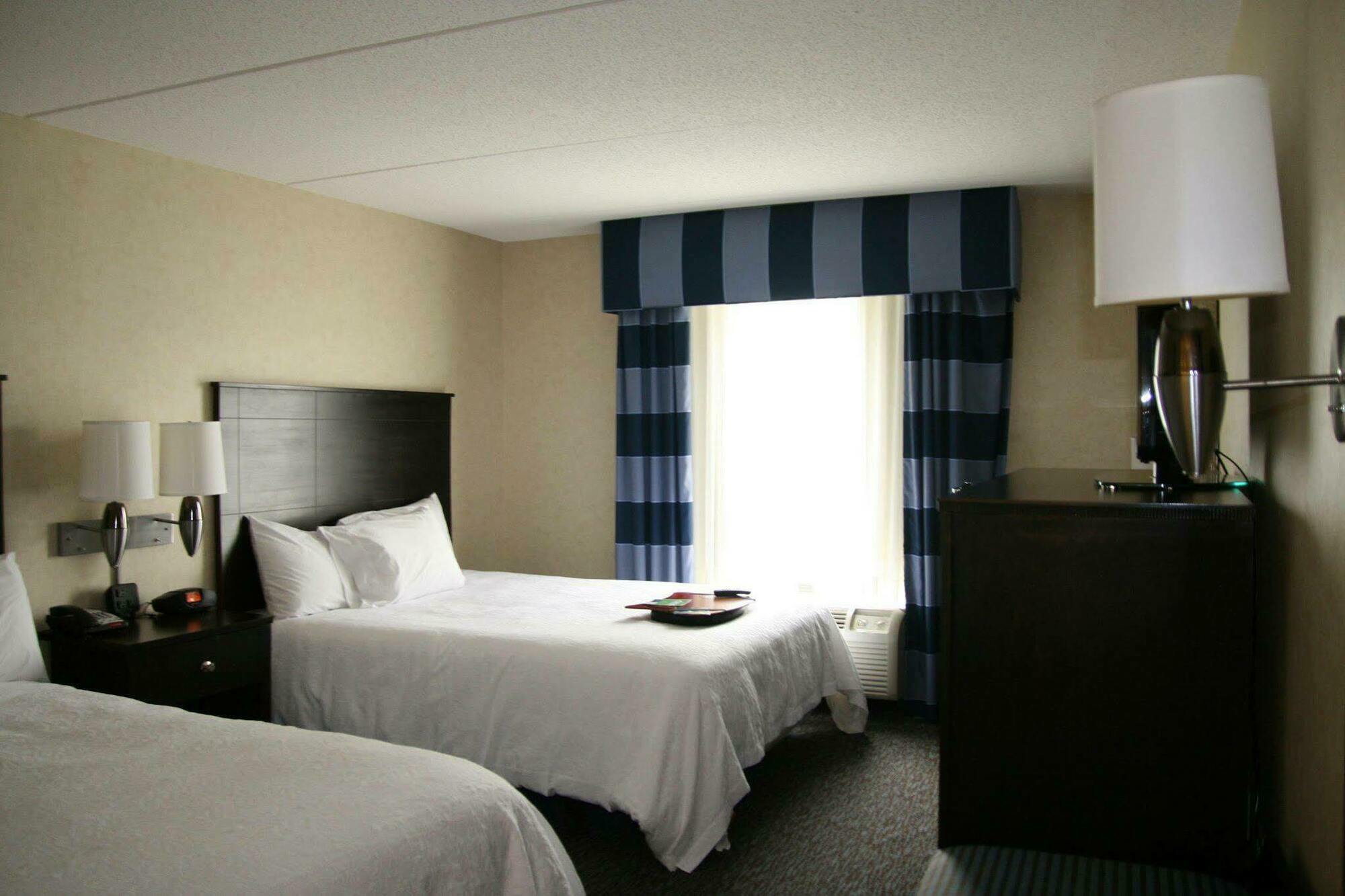 Hampton Inn Doylestown Warrington Екстер'єр фото